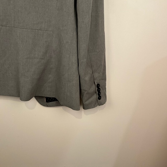 RW & Co Grey Woman’s Blazer Size 8 - Picture 3 of 8